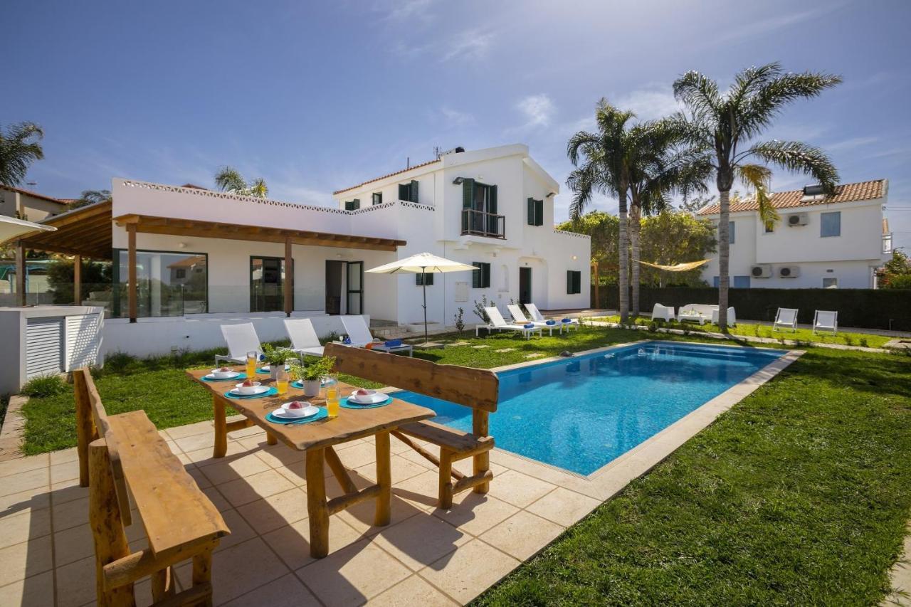 The Apple Tree Villa Протарас Экстерьер фото