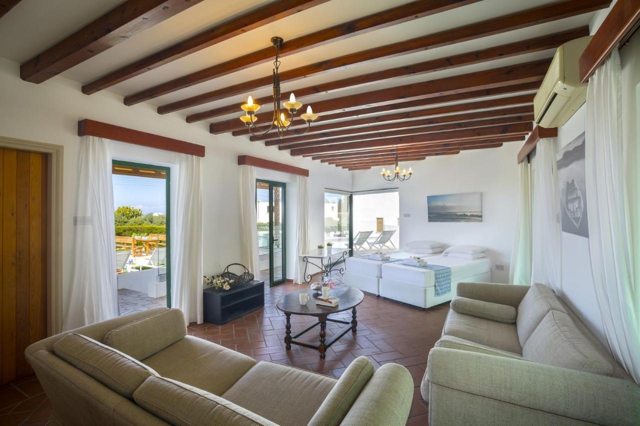 The Apple Tree Villa Протарас Экстерьер фото